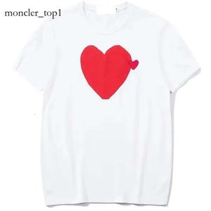 Commes Designer T-shirts Love Mens T-shirt Heart Casual Women Quanlity Lovers Shirts CDG broderie à manches courtes Tee Tee Streetwear Tide Tide Top 1647