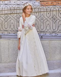 Communion Girl Dress for Kid Vintage Princess Lace Floral Ribbon Belt Bridemini Bridesmaid Wedding Party A Line Gown 240428