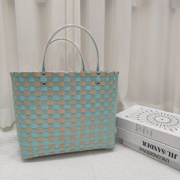Wijd geweven handgeweven plastic lunchbox tas met grote capaciteit groentemand mama tas draagtas geweven mandtas handtas