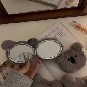 Miroirs compacts Ins Cartoon Miroir animal en peluche coréen mignon koala maquillage Essence mini portable Creative Christmas Girl Givert Q240509