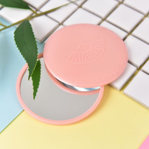 Espejos compactos TY293 1pcs Cute Portable One Sided Mini Pocket Makeup Mirror Cosmetic Compact Metal Mirrors Color Random Dia 7cm Color al azar 230818