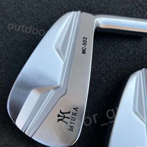 Ensemble complet des clubs Golf Club Miura MC 502 Iron 4.5.6.7.8.9.p 7 pièces Arbre graphite ou acier 230602