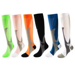 Chaussettes de Compression pour hommes et femmes, bas de sport à haute élasticité, Anti-Fatigue, soulagement de la douleur, chaussettes d'athlétisme, 6 couleurs