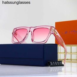 Concave stijl street shot modieuze bruine zonnebril voor dames Koreaanse versie vers veelzijdige klassieke gezicht kleine zonnebrillen twee voor één