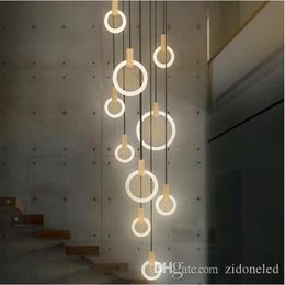 Le lustre contemporain de LED allume les droplighs menés nordiques anneaux acryliques éclairage d'escalier 3 5 6 7 10 anneaux luminaire intérieur296I