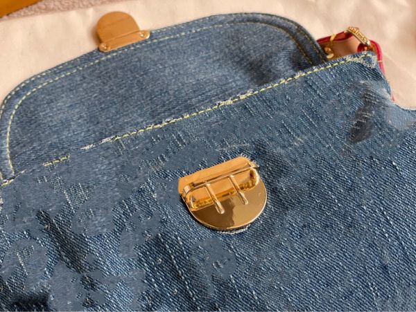 Bolso de vaquero de diseño contratado para bolso de hombro de mezclilla antiguo, bolsos bordados en las axilas de Baguette Vintage 248I