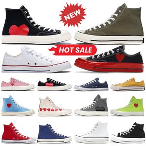 Converses Casual Chaussures Designers Baskets Plate-forme pour hommes Femmes High Low PLAY Noir Rouge Midsole Blue Heart Blanc Bright Green Baskets d'extérieur Marche