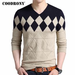 COODRONY CASHMERE LOOL SUETER HOMBRES 2018 Otoño Invierno Slim Fit Pulloves Men Argyle Pattern V-cuello Tirar Homme Christmas Suéteres