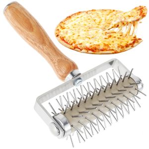 Kookgerei Pizza Deeg Roller Roestvrijstalen Gat Maker Houten Handvat Professionele Pin Puncher Docking Tool Keuken 231018