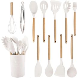 Ustensiles de cuisine en Silicone, ensemble d'ustensiles de cuisine antiadhésifs, spatule, pelle, batteurs d'œufs, manche en bois, outil de cuisine 231213