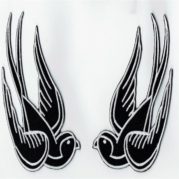 Cool Black Tattoo Sparrow Hirondelle Brodé Patch fer sur Moto Biker Patch Fer Sur Vêtements Emo Punk Patch 4 25 2 6294L