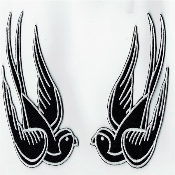 Cool Black Tattoo Sparrow Hirondelle Brodé Patch fer sur Moto Biker Patch Fer Sur Vêtements Emo Punk Patch 4 25 2 6283g