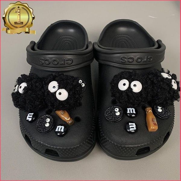 Cool Fur Ball Charms Diseñador DIY Galleta Cordones Hebilla Zapatilla Charm para CROC JIBS Zuecos Niños Mujeres Girls2587