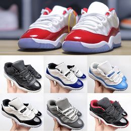 Chaussures gris gris 11s Low Black Boys Sneaker gris 11 J Designer Basketball Cherry Trainers Baby Kid Youth Toddler Enfants Enfants Boy fille Big Space Jam Métallique