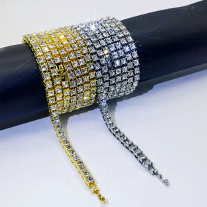 Coole hiphop vergulde tenniskettingen uit Europa en Amerika 5 mm diamanten ketting Cubaanse ketting legering armband