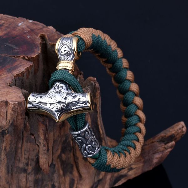 Cool Viking Hammer Charm Paracord Bracelets Corde Wrap Bracelet Scandinave pour Hommes