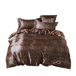 Ensembles de literie de luxe de soie lavée cool 100% transparent de couvre-drap couvre-lit au chapeau de lits de léopard en satin motif de lit 240508