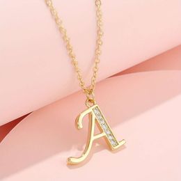 Cobre 1 pieza accesorios dorados decoración de diamantes de imitación alfabeto colgante collar ajustable