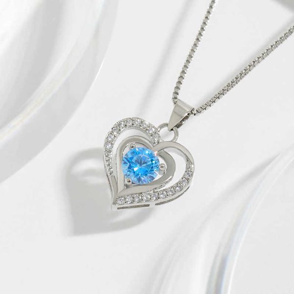 Cuivre Gem Stone Fashion Jewelry Heart of the Ocean Beating Blue Heart Diamond Necklace pour femme