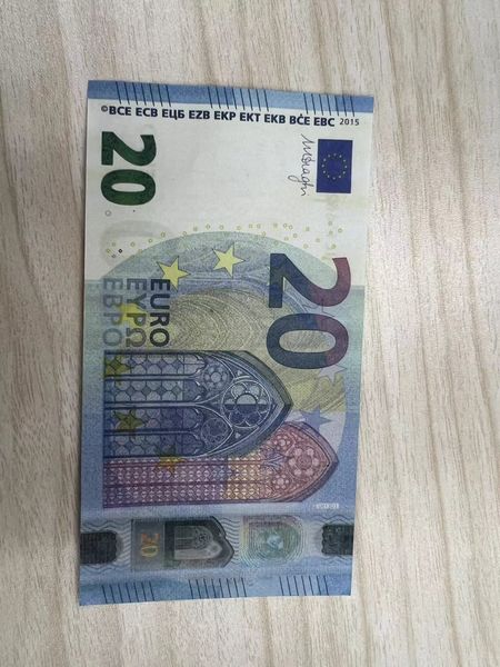 Copia de dinero real 1:2 tamaño Euro moneda extranjera billetes falsos 10 20 50 100 200 500 monedas colección fichas Chip accesorios Britis Mjiex