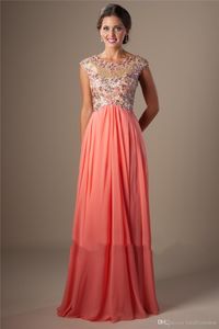 Coral Chiffon Modest Prom Dresses met Cap Mouwen A-Lijn Beaded Crystals Vloer Lengte Universiteit Prom Gowns Custom Made Fast Shipping Heet
