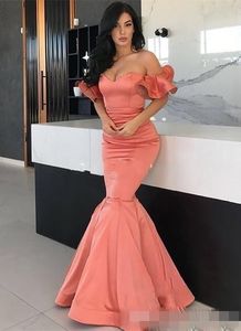 Coral Mermaid Prom Dresses Elegant Off The Shoulder Ruffles Floor Lengte Custom Made Avond Formele Gelegenheid Feestjurken Custom Made