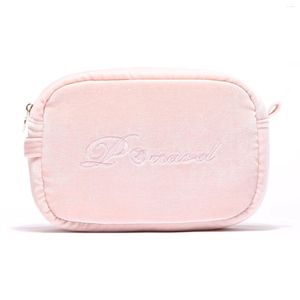 Sacs de cosmétiques Sac Makeuvré de fourrure mignonne pour femmes Pagnière en peluche Travel de voyage de maquillage Filles de petite fermeture éclair