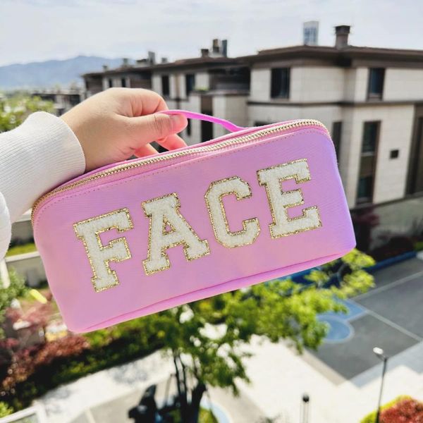 Sacs à cosmétiques couleur bonbon pour femmes, sac de maquillage Portable avec lettres en pâte, sacs à main de grande capacité, boîte de rangement de voyage féminine