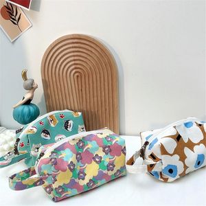 Cosmetische tassen kisten canvas schattige beer honden make -up organisator zakje voor vrouwen reizen wassen kawaii meisjes toiletartikelen opbergtas