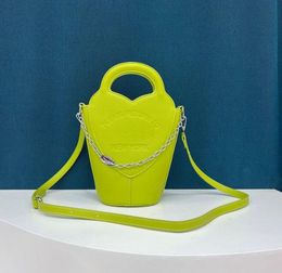 Bolsas cosméticas Cases de bolsas cosméticas Bolso de cadena Carta de corazón Luxury Crossbody Bags Fashion Diseñador de diseñadores 30*25*9cm Dupe