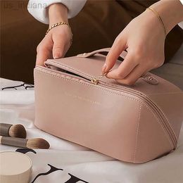 Bolsas de cosméticos Estuches Bolsa de maquillaje de viaje de gran capacidad Bolsa de maquillaje de cuero portátil Bolsa de lavado de baño impermeable para mujer Inodoro multifuncional Z230804