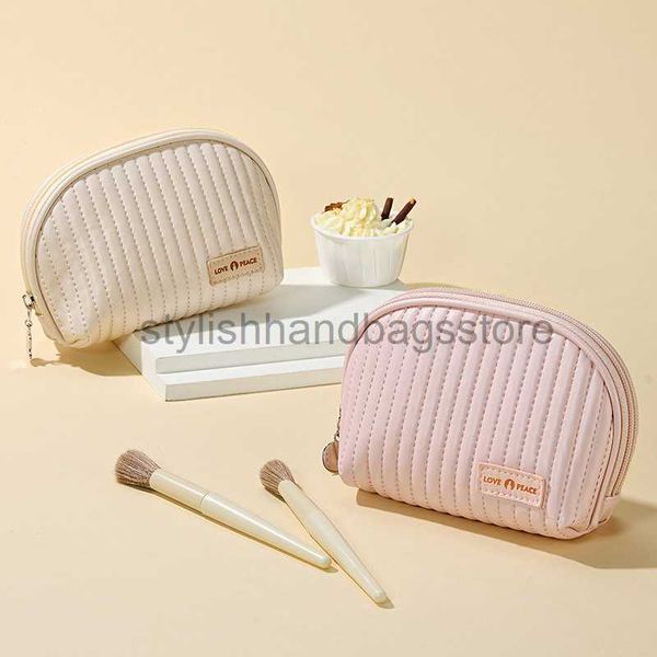 Bolsas de cosméticos Estuches Nuevo Medio redondo Toast Cake Bolsa de maquillaje Color caramelo Seco Húmedo Separación Bolsa de lavado Bolsa de almacenamiento de cosméticosestilobolsos de mano