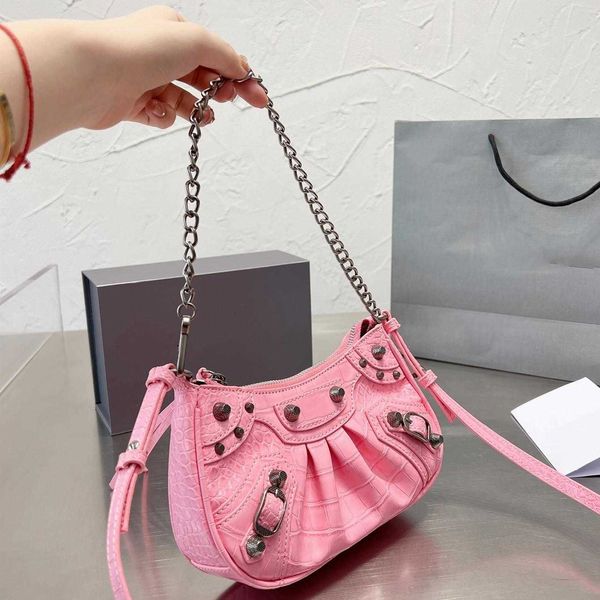 Bolsos de cosméticos Estuches Diseño de París Bolsos de mujer Monederos Locomotora Bolsos de hombro Crossbody Cadena y correa de cuero cocodrilo con calidad superior