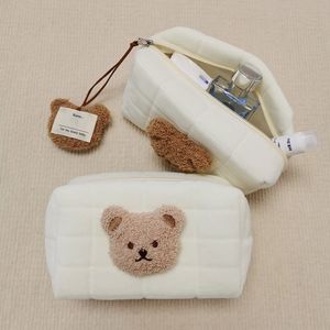 Sacs à cosmétiques Cas Portable Mignon Ours Bébé Trousse de Toilette Maquillage Couche Pochette Articles Organisateur Réutilisable Coton Cluth pour Maman 230817