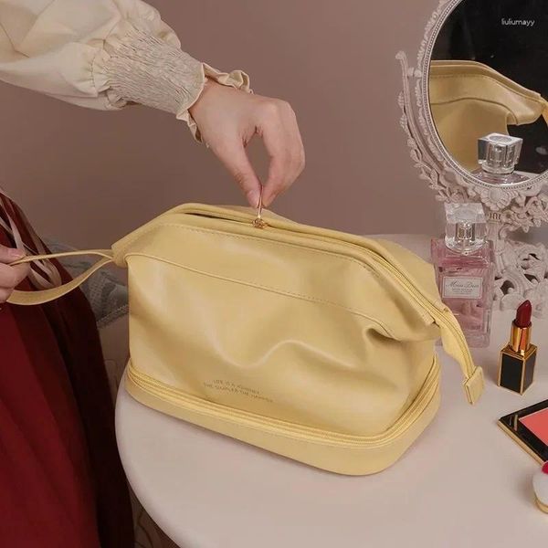 Bolsas de cosméticos Estuches de cuero PU doble capa nube bolsa de maquillaje alto valor de apariencia lavado portátil almacenamiento de gran capacidad para mujeres