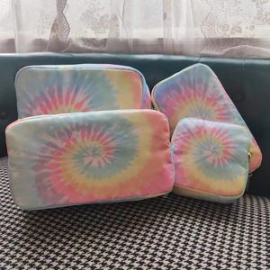 Sacs à cosmétiques Cas Rainbow Tie Dye Voyage Sac de rangement Lavage extérieur Maquillage Pochette de toilette Organisateur Fête d'anniversaire Cadeau de mariage 231127