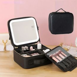 Sacs à cosmétiques Cas Voyage Femmes Sac Cosmétique Smart Case Pour LED PU Avec Lumières En Cuir Étanche Maquillage Miroir Grand 231108