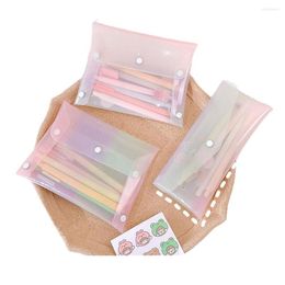 Cosmetische tassen Kleurrijke transparante tas PVC Make -upborstel Pouch voor vrouwen meisjes organisator schattige studenten pailletten jelly beauty pen case