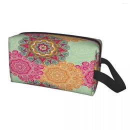 Deanfun-bolsas de cosméticos personalizadas con diseño de flor y Mandala, bolsa de viaje colorida, artículos de tocador para mujer, organizador de maquillaje, Kit Dopp de almacenamiento de belleza para mujer