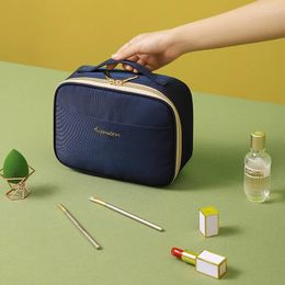 Sacs de cosmétiques à la mode des sacs de style femmes Brosse Brosse Tote Sac à main grande capacité dans l'organisateur de maquillage CECESER MUJER