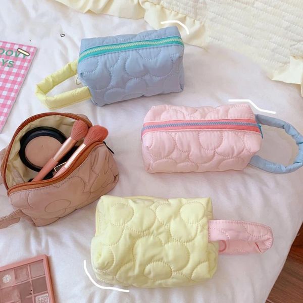 Bolsas de cosméticos Kawaii, bolsa de maquillaje de viaje a la moda, almacenamiento de lápiz labial, bolsos, organizador de cartera, estuches de lápices bonitos, suministros