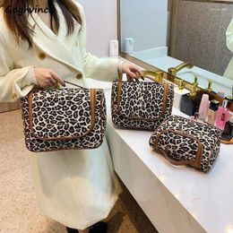 Cosmetische tassen Grote capaciteit Vintage luipaard Dames Draagbare reistoiletartikelen Opbergtas Ins Dames make-up koffers Ulzzang