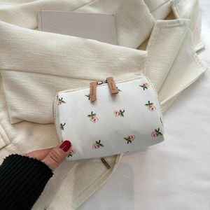 Sacs à cosmétiques en nylon, petit sac de maquillage avec fermeture éclair, pochette florale/ours, voyage doux pour femmes et filles, accessoires