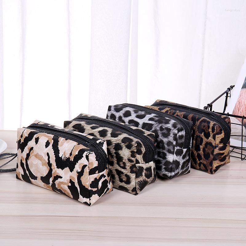 Cosmetic Bags PU Fashion Leopard Print Cosmeticos Women Pouch Bag Square Makeup Ladies Brushes Organizing Women's