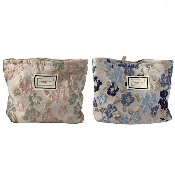 Sacs à cosmétiques Sac de maquillage en forme de fleurs en relief Grande capacité Poches de maquillage simples Portable Multifonction Mode Décontracté pour les vacances du week-end