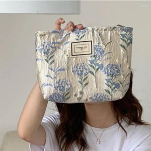 Sacs cosmétiques Retro Blue Flower Women's's Travel Toitry Wash Wash Makeup Organizer Pouche Sac de rangement de toile de grande capacité