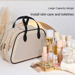 Cosmetische tassen vrouwen grote capaciteit tas kleurrijk make -up draagbare waszak reizen waterdichte PVC transparante damesbox