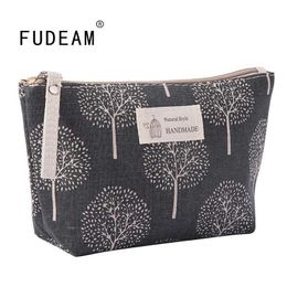 Organisateur cosmétique Fudeam Soft Toile ours Tree Print Pattern Femmes Travel Rangement Sac Articles de toilette Organisez un sac cosmétique mignon sac de maquillage portable Y240503