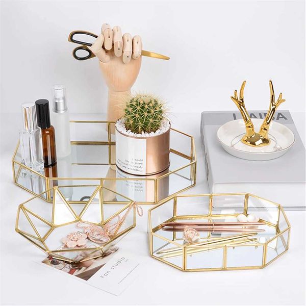 Organisateur de cosmétique plateau de rangement en verre décoration de bureau de luxe bijoux en or et cosmétique Organisateur de maquillage nordique vintage Q240429