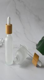 Alimentation de conteneur d'emballage cosmétique 30 ml Bouteille de compte-gouttes en bois naturel